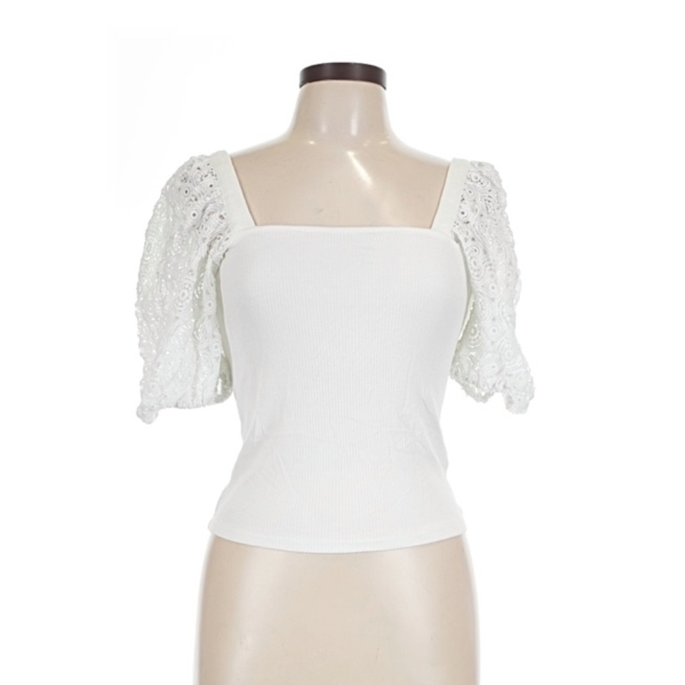 Heartloom White Square Neck Eyelet Puff Sleeve Top